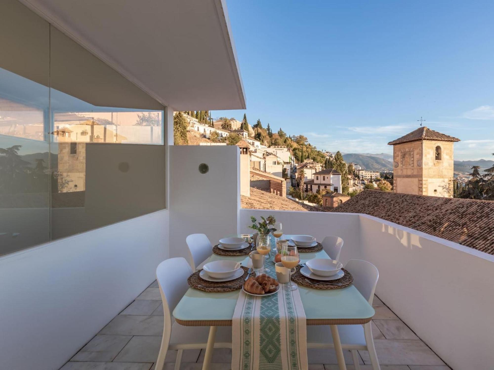 My White Wall Realejo Apartment Granada Luaran gambar